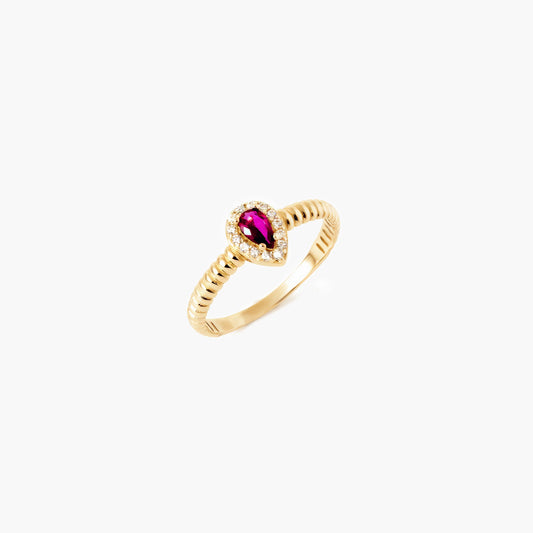 Amaranth 14K Goldring mit rotem birnenförmigen Zirkonia und Pavé-Lichthof auf seiltexturierter Schiene. Größen 52-58.
