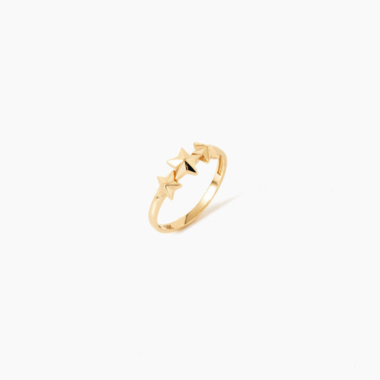 Astra 14K Goldring mit drei polierten Sternenmotiven auf schmaler Schiene. Hochglanzpoliert, Größen 52-58.