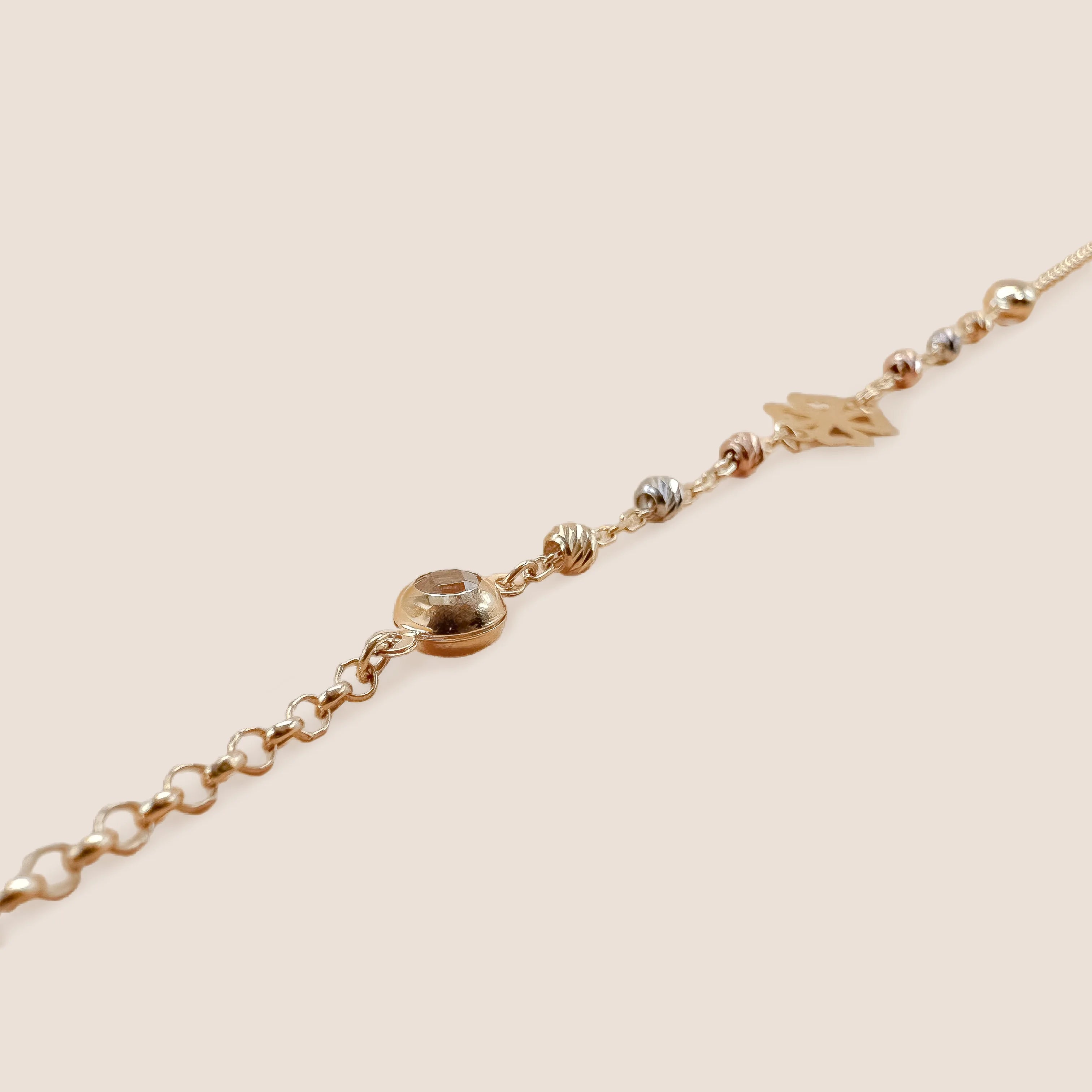 Exquisites 14 Karat Gelbgold-Armband mit vierblättrigem Kleeblatt