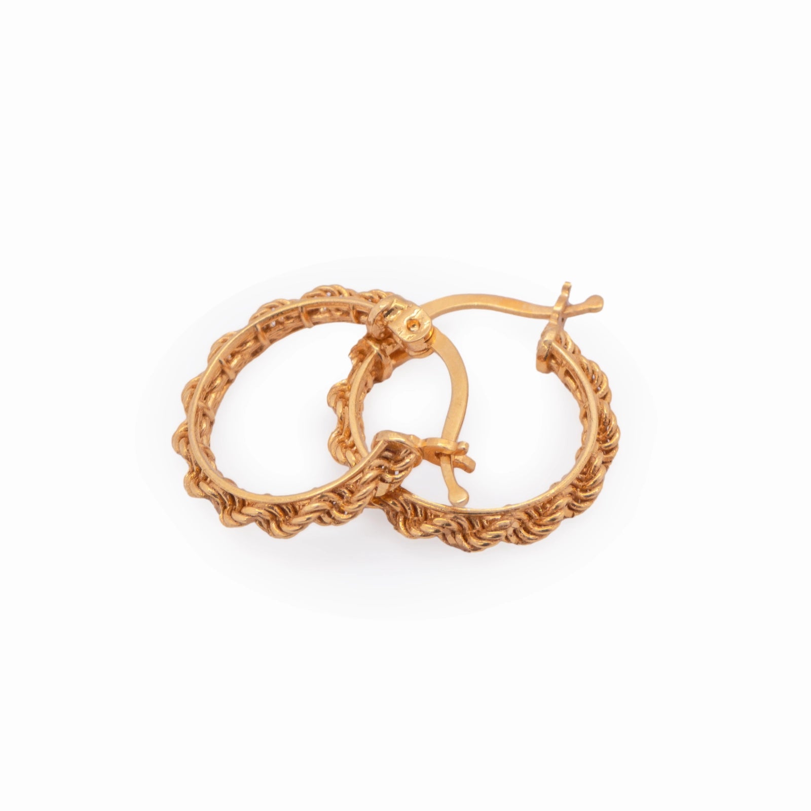 Vintage Geflochtene Creolen Ohrringe aus 22 Karat (916er) Gelbgold – Gedrehtes Flechtmuster, klassisch und sportlich elegant

